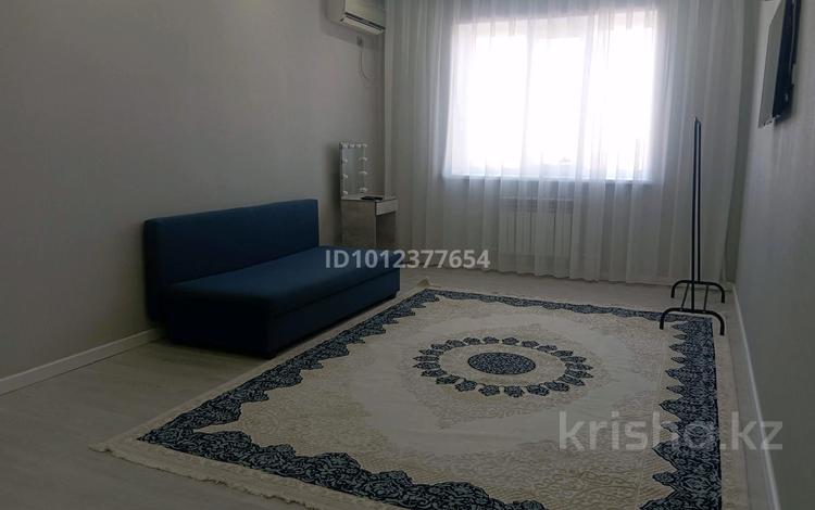 1-бөлмелі пәтер · 48 м² · 7/9 қабат, ул. Таумуша Жумагалиева 10блок3, бағасы: 180 000 ₸ в Атырау, мкр Авангард-2 — фото 2