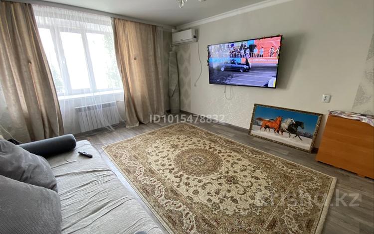 3-комнатная квартира · 67 м² · 4/10 этаж, Камзина 163 — Камзина перекресток Ломова за 33 млн ₸ в Павлодаре — фото 2
