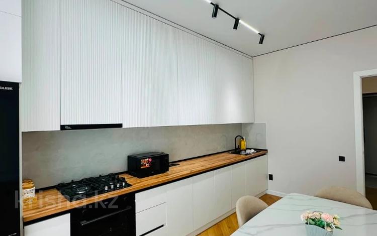 2-комнатная квартира · 76.5 м² · 1/9 этаж, мкр. Алтын орда — Газиза Жубанова за 48 млн ₸ в Актобе — фото 2