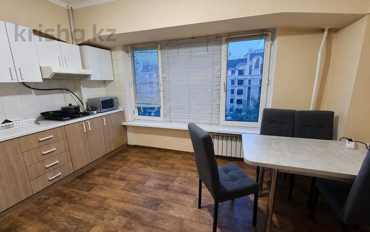 3-комнатная квартира · 90 м² · 6/8 этаж, Достык — Шевченко за 80 млн ₸ в Алматы, Медеуский р-н — фото 2