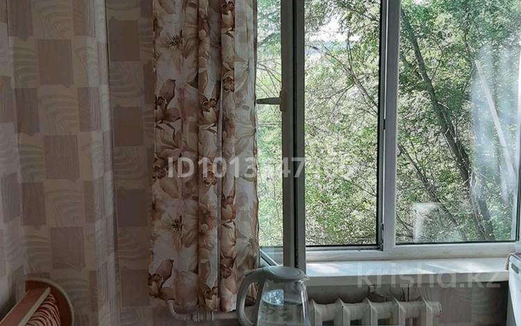 1-комнатная квартира · 30 м² · 3/5 этаж, Проспект Каныша Сатпаева 16/2 — Магнум за 15.5 млн ₸ в Усть-Каменогорске — фото 2