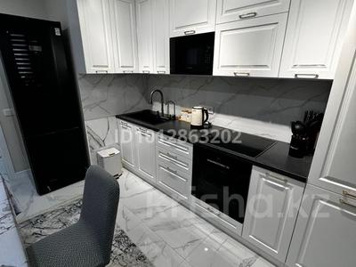 2-бөлмелі пәтер · 70 м² · 2/13 қабат, Есенова 160/3, бағасы: 60 млн ₸ в Алматы, Жетысуский р-н