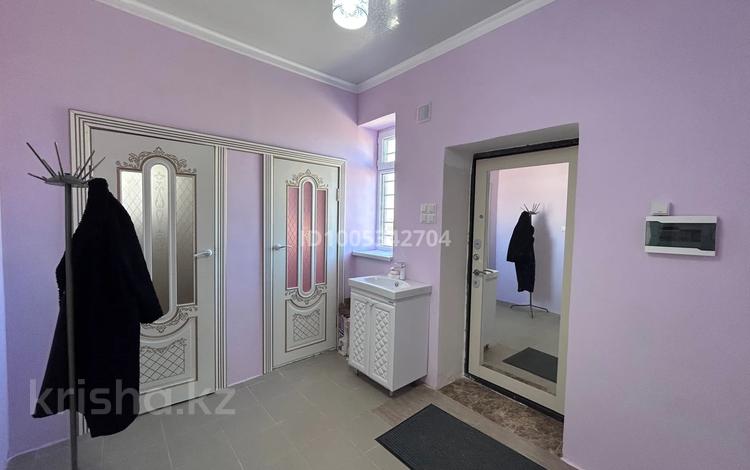 Жеке үй · 3 бөлме · 100 м² · 10 жүзд., 6 квартал, бағасы: 17 млн ₸ в Саина Шапагатовой — фото 4