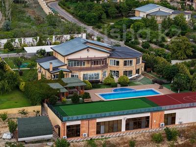 Отдельный дом · 11 комнат · 1044 м² · 37 сот., мкр &quot;Самал 2&quot; 7 за 900 млн 〒 в Актау, мкр "Самал 2"