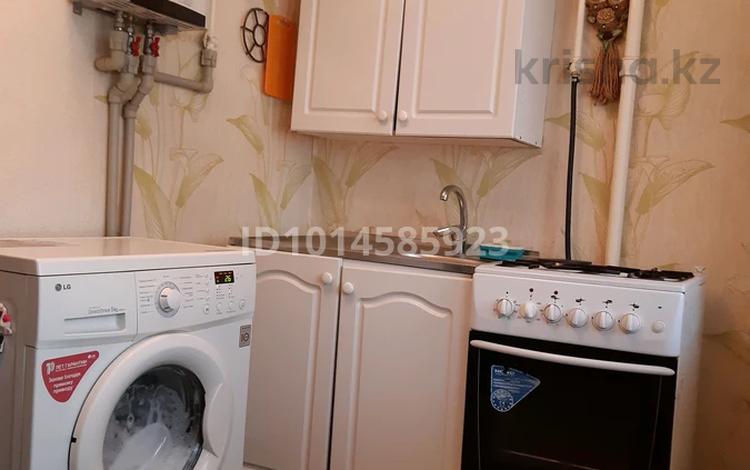 2-комнатная квартира · 50.4 м² · 1/5 этаж, 16-й микрорайон за 160 000 ₸ в Шымкенте, Аль-Фарабийский р-н — фото 2