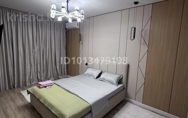 1-комнатная квартира · 46 м² · 4/9 этаж, Желтоксан за 18 000 ₸ в  — фото 2