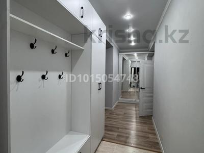 2-бөлмелі пәтер · 57 м² · 1/4 қабат, Уч. квартал 005 114 — проспект Абылай хана, остановка СДУ, бағасы: 300 000 ₸ в Каскелене