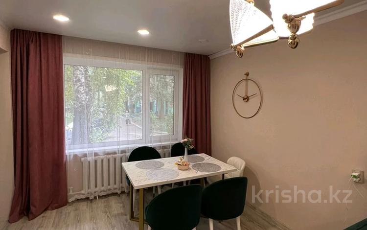 2-комнатная квартира, 48 м², 1/5 этаж, проспект Сатпаева 16