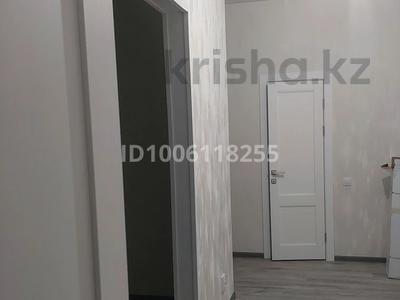 2-бөлмелі пәтер · 70 м² · 5/9 қабат, Ильяса Есенберлина 92, бағасы: 300 000 ₸ в Усть-Каменогорске, Ульбинский