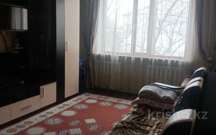 1-комнатная квартира, 41 м², 4/5 этаж, мкр Аксай-4