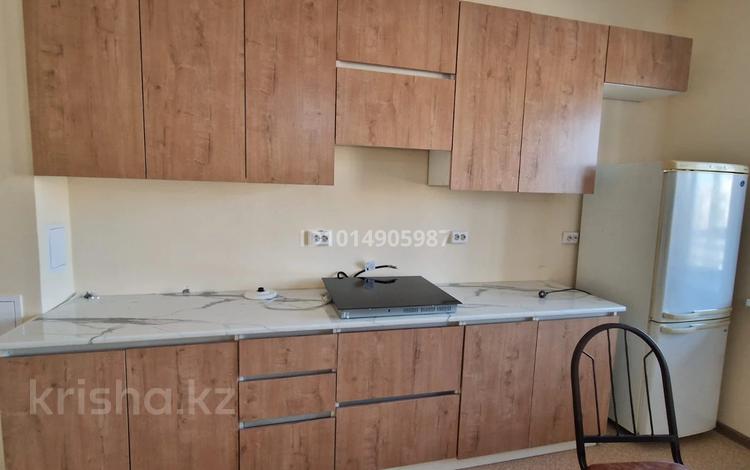 2-бөлмелі пәтер · 60.2 м² · 9/9 қабат, Карагайлы 105, бағасы: 23 млн ₸ в Семее — фото 2
