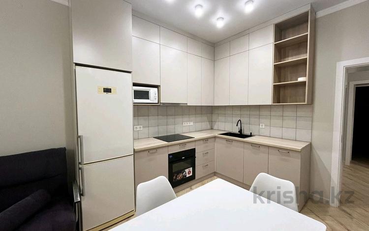 2-бөлмелі пәтер · 62 м² · 8/10 қабат, Ушкопир, бағасы: 300 000 〒 в Астане, Есильский р-н — фото 2