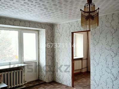 2-комнатная квартира, 50 м², 2/3 этаж, Тохтарова 47 за 15 млн 〒 в Усть-Каменогорске