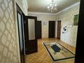 3-комнатная квартира, 100 м², 5/9 этаж, Алии Молдагуловой за 35 млн 〒 в Актобе — фото 6