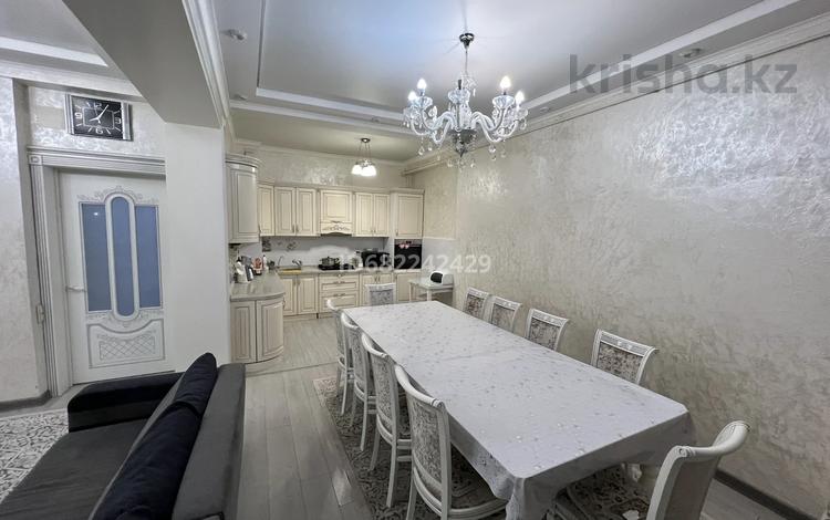 4-комнатная квартира · 137.9 м² · 1/3 этаж, Искендерова 23 за 180 млн 〒 в Алматы, Медеуский р-н — фото 2