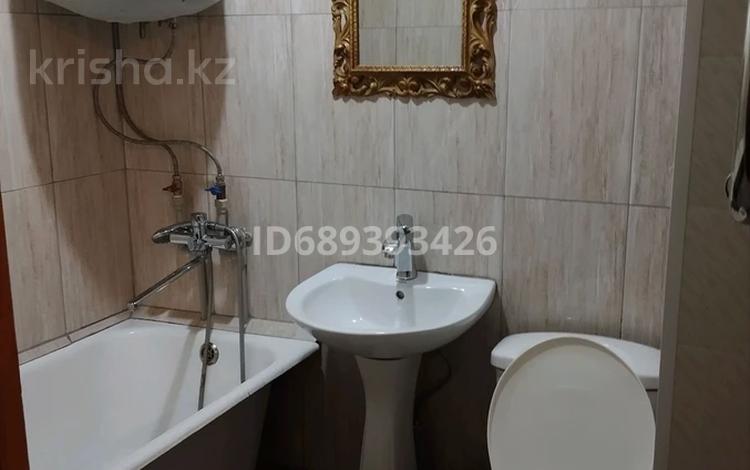1-комнатная квартира · 32 м² · 1/5 этаж, Мкр талас — Руслан,Людмила за 6 000 ₸ в Таразе — фото 2