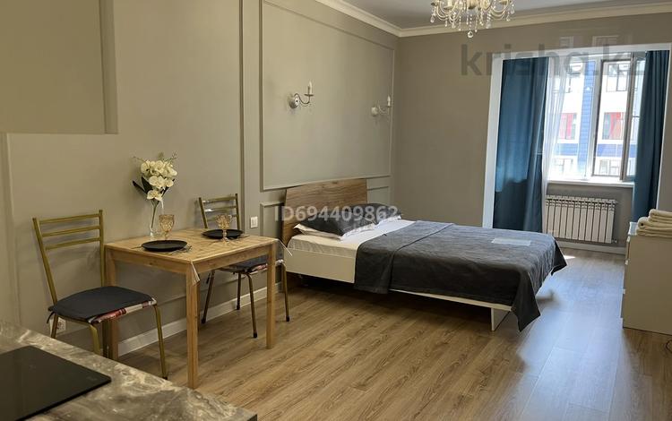 1-бөлмелі пәтер · 33 м² · 8/10 қабат, Варламова 326 — Карасай батыра, бағасы: 17 000 ₸ в Алматы, Алмалинский р-н — фото 2