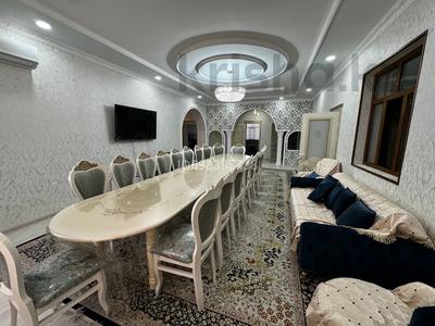 Отдельный дом · 7 комнат · 350 м² · 10 сот., Нуротау 23 — Центр города за 500 000 ₸ в Туркестане