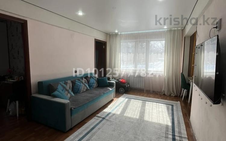 3-бөлмелі пәтер · 50 м² · 1/5 қабат, Михаэлиса 13, бағасы: 25 млн ₸ в Усть-Каменогорске, Ульбинский — фото 2