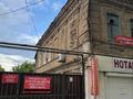 Жеке үй · 4 бөлме · 24.1 м² · 10 жүзд., Курмангазы 76 — Напротив тд азиза, бағасы: 18.5 млн ₸ в Уральске, мкр Школьник