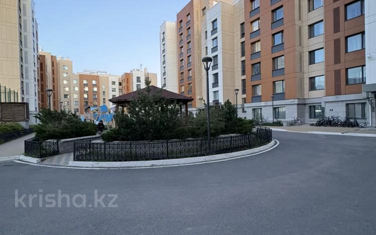 4-бөлмелі пәтер · 122 м² · 2/6 қабат, Алиева 10, бағасы: 80 млн ₸ в Астане, Нура р-н — фото 2