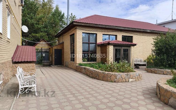 Отдельный дом · 16 комнат · 680 м² · 10 сот., Есил 46 — Шакарима Кудайбердиулы за 155 млн ₸ в Астане, Алматы р-н — фото 2