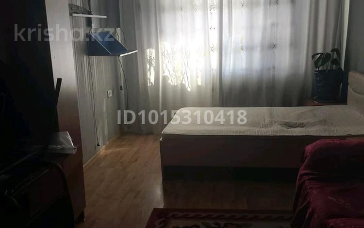 1 комната · 100 м² · 2/3 этаж, 13 Северный проезд — Военкомат за 40 000 ₸ в Экибастузе — фото 2