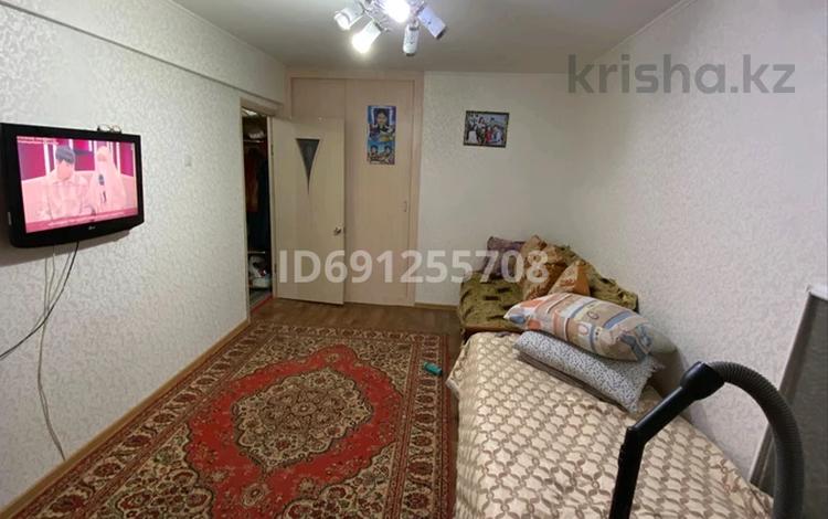 1-комнатная квартира, 31 м², 5/5 этаж, Мухамеджанова — 2 микрорайон за 7.5 млн 〒 в Балхаше — фото 14