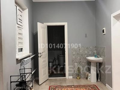 Дом · 4 комнаты · 140 м², Баскудык 15 за 30 000 ₸ в Актау