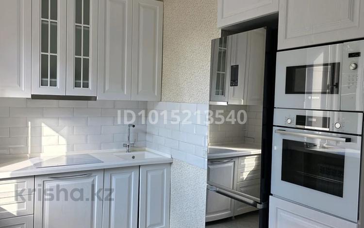4-комнатная квартира · 90 м² · 2/2 этаж, мкр Новый Город, Ермекова 17 за 46 млн ₸ в Караганде, Казыбек би р-н — фото 2