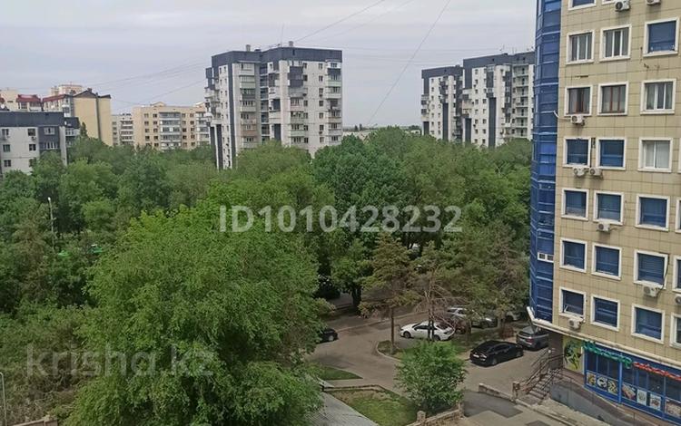 2-комнатная квартира · 58 м² · 6/10 этаж, мкр Аксай-3А 85 — Толе би — Яссауи за 35.5 млн 〒 в Алматы, Ауэзовский р-н — фото 2