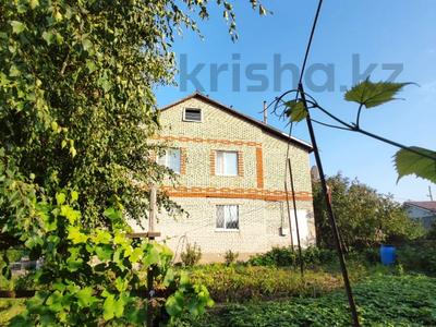 Отдельный дом · 6 комнат · 107.6 м² · 18.79 сот., Мира за 28.9 млн 〒 в Юбилейное