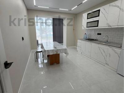2-комнатная квартира · 84 м² · 1/3 этаж, Бисена Жумагалиева 29 за 190 000 ₸ в Уральске
