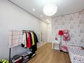 4-комнатная квартира · 106 м² · 17/18 этаж, Е 882 7 за 76 млн ₸ в Астане, Нура р-н — фото 37