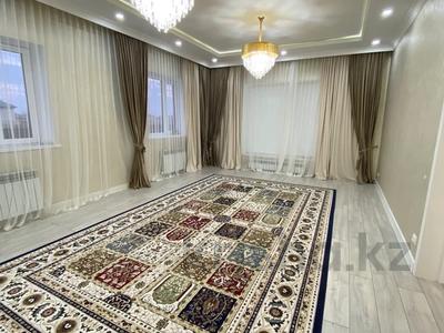 Отдельный дом · 5 комнат · 280 м² · 8 сот., мкр. Алтын орда, СК Домбра 79 за ~ 50 млн 〒 в Актобе