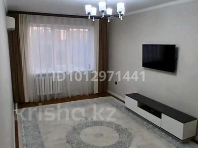 2-комнатная квартира · 56 м² · 5/5 этаж, мкр 8, Рыскулова 200 за 16.2 млн ₸ в Актобе