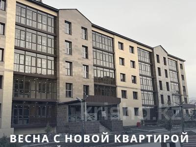 1-комнатная квартира, 42 м², 1/5 этаж, Увалиева 9 за 16.5 млн 〒 в Усть-Каменогорске