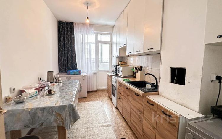 3-бөлмелі пәтер · 85 м² · 1/9 қабат, Талдыкорган 8 мкр, бағасы: 30 млн ₸ в мкр Бирлик — фото 2