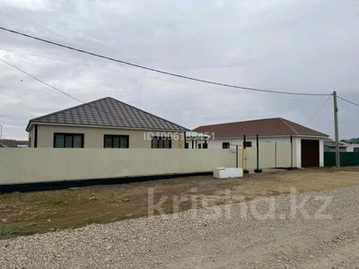 Отдельный дом · 4 комнаты · 128 м² · 10 сот., Жилой массив 1 218 — Школа-гимназия 5 за 22 млн ₸ в Алге