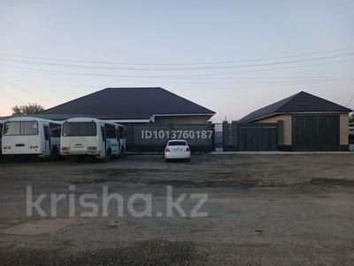 Отдельный дом · 6 комнат · 200 м² · 8 сот., Ұлытауский 20 — Салықбаева 2 за ~ 100 млн ₸ в Жезказгане