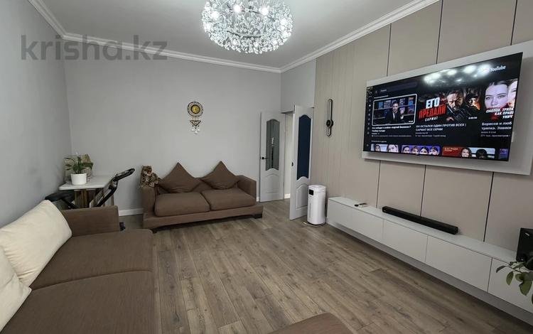 2-комнатная квартира · 72 м² · 10/16 этаж, Республики 7/2 за 49 млн ₸ в Астане, Сарыарка р-н — фото 2