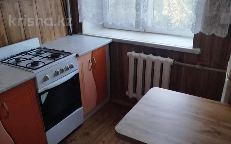 2-бөлмелі пәтер · 56 м² · 3/5 қабат, Ул, Гаухар Ана — Центр, район Атамекен, Центральный рынок, бағасы: 150 000 ₸ в Талдыкоргане — фото 2