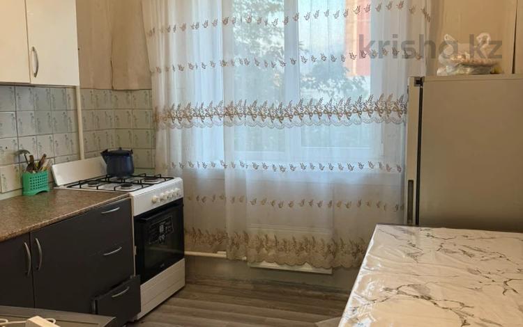 1-комнатная квартира · 40 м² · 3/9 этаж, мкр Тастак-3, Толе би за 29.5 млн ₸ в Алматы, Алмалинский р-н — фото 2