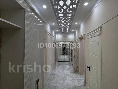 2-комнатная квартира · 88 м² · 4/5 этаж, 20-й мкр 29/1 за 25.5 млн 〒 в Актау