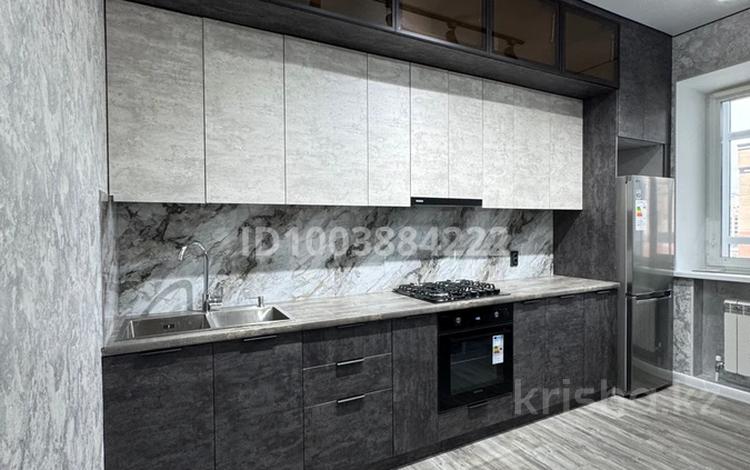 1-комнатная квартира · 50 м² · 8/9 этаж, мкр. Алтын орда, А.Молдагуловой 66Б за 240 000 〒 в Актобе — фото 11