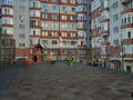 2-комнатная квартира, 68 м², 6/9 этаж помесячно, Таумуш Жумагалиев 15 за 250 000 〒 в Атырау — фото 13