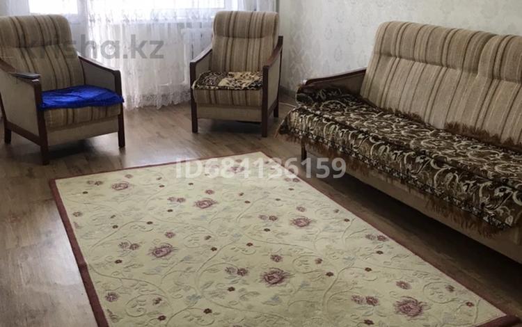 2-комнатная квартира · 56 м² · 1/9 этаж, Красина 8/1 — Шакарим за 15 000 ₸ в Усть-Каменогорске, Ульбинский — фото 2