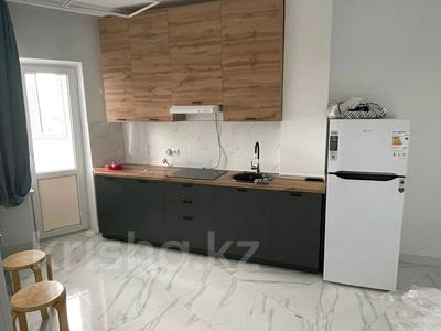 2-комнатная квартира, 54 м², 8/12 этаж помесячно, Толе би 278 — Тлендиева за 230 000 〒 в Алматы, Алмалинский р-н