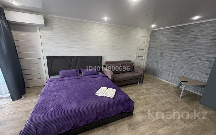 2-бөлмелі пәтер · 45 м² · 4/5 қабат, Ленина 115 — Горняков, бағасы: 15 000 ₸ в Рудном — фото 2