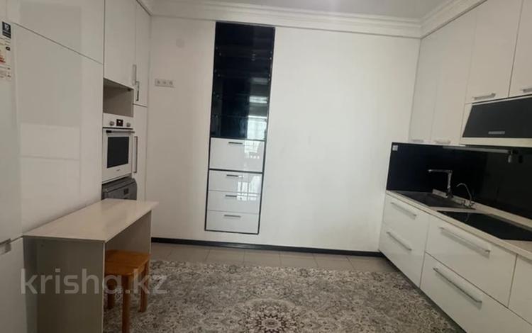 4-комнатная квартира · 120 м² · 4/13 этаж, Достык 97 за 800 000 ₸ в Алматы, Медеуский р-н — фото 2